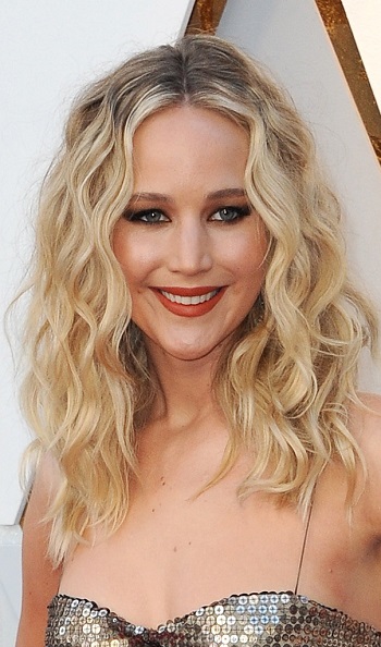 Jennifer Lawrence - Long Curly Hairstyle - [Hairstylist: Jenny Cho] - 20180304