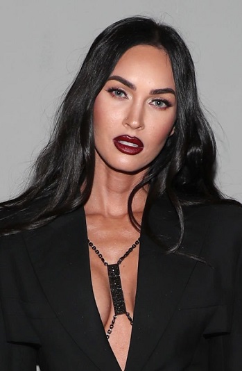 Megan Fox - Long Curled Hairstyle - [Hairstylist: Dimitris Giannetos] - 20211204