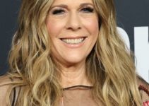 Rita Wilson – Long Curled Hairstyle (2023) – MusiCares Persons of the Year