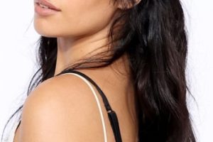 Camila Cabello – Long Pinned Back Hairstyle/Curtain Bangs (2023) – Paris Fashion Week