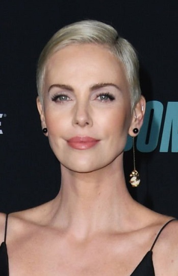 Charlize Theron - Deep Side Part Pixie - [Hairstylist: Ursula Stephen] - 20191211