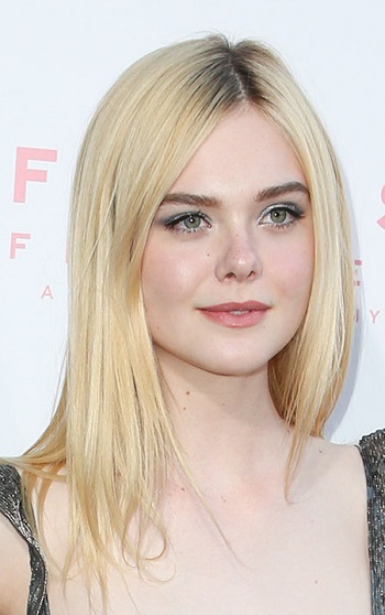 Elle Fanning - Simple Straight Hairstyle - 20170612
