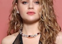 Joey King – Fabulous Long Curly Hairstyle (2023) – Pomellato High Jewelry Gala Event