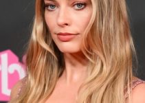 Margot Robbie – Face-Framing Waves Hairstyle (2023) – “Barbie” Celebration Party