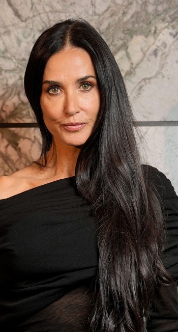 Demi Moore - Long Curled Hairstyle (2023) - [Hairstylist: Hoshounkpatin] - 20230926