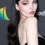 Dove Cameron - Long Curled Hairstyle (2023) - 20231203