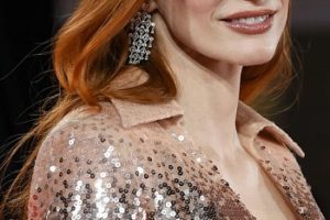 Jessica Chastain – Super Long Curled Hairstyle (2023) – 80th Venice International Film Festival