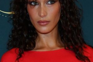Bella Hadid – Long Curly Hairstyle (2023) – Stanton Social Prime Grand Opening
