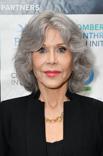 Jane Fonda - Medium Length Curled Hairstyle (2023) - 20230919