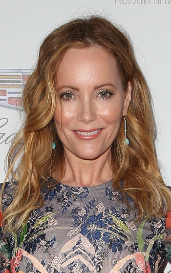 Leslie Mann - Long Curled Hairstyle - 20180120