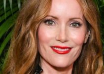 Leslie Mann – Long Curled Hairstyle (2023) – CHANEL and Charles Finch Pre-Oscar Awards Dinner