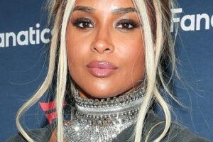 Ciara – Blonde Windswept Updo (2024) – Fanatics Super Bowl Party