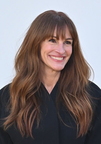 Julia Roberts - Soft Waves Hairstyle/Wispy Bangs (2024) - [Hairstylist: Serge Normant] - 20240129